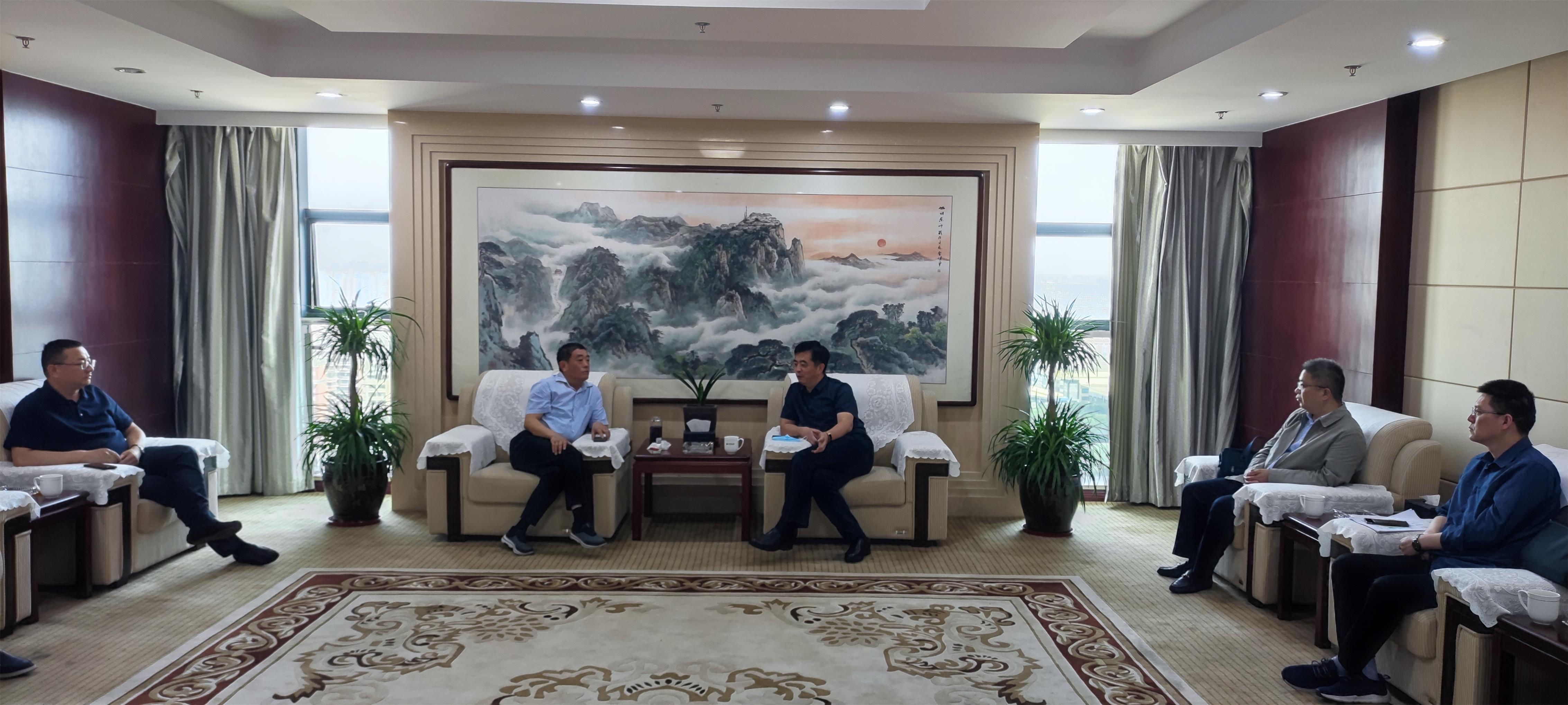 圖1-9、范世宏董事長會見揚州生態科技新城管委會副主任陳彬一行.jpg